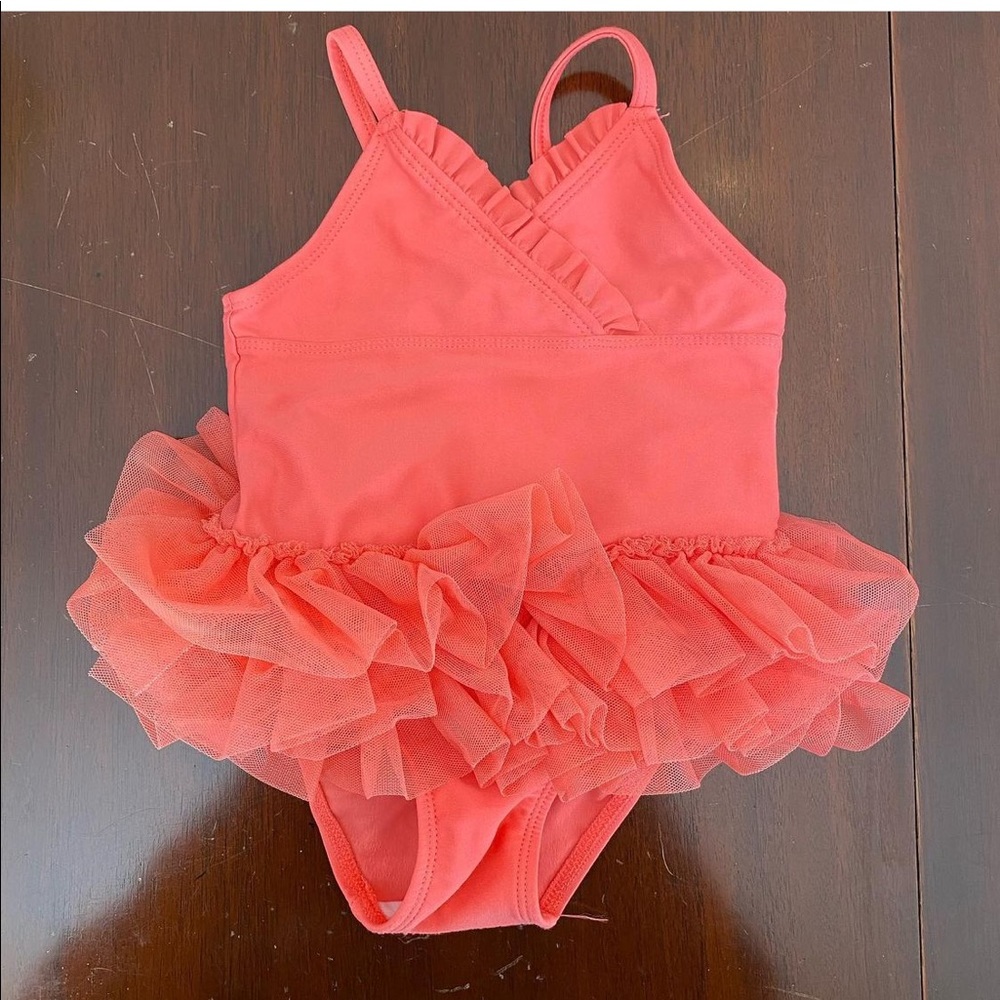 Bathing suit w tutu. Cora and adorable. 9 months. Perfect for summer